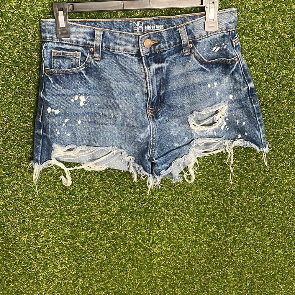 They are from Walmart. High rise size 5.